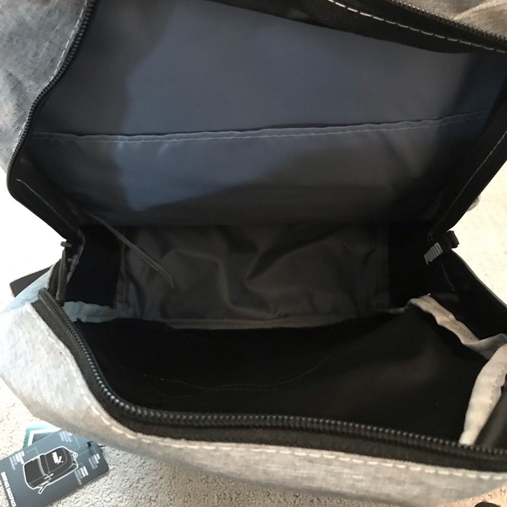 Puma Backpack - Picture 4 of 4